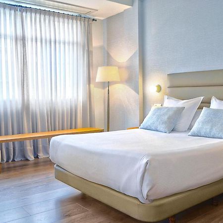 Rias Bajas Hotel Понтеведра Екстериор снимка